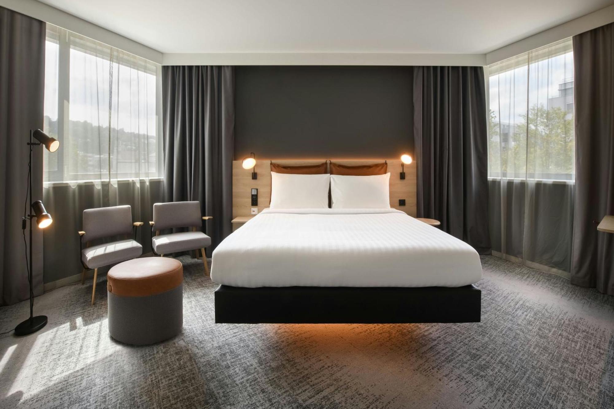 Moxy Feuerbach 3*